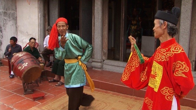 Le printemps au village de Khuốc, l’un des berceaux du chèo - ảnh 2